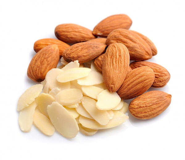 Młyn Kopytowa Almond Flakes 500g Best Before 31.01.26