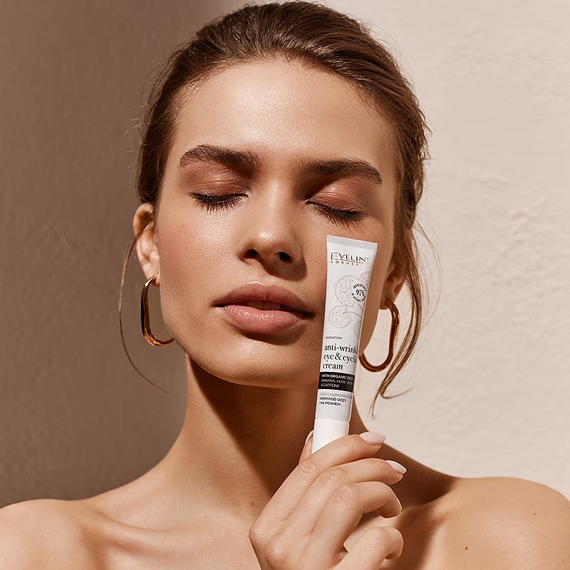 Eveline Organic Gold Anti-Wrinkle Eye & Eyelid Cream with Cica Banana and Aloe Vera 20ml