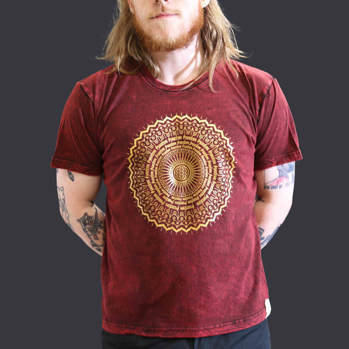Large Stone Washed T-Shirt - Mandala - Maroon