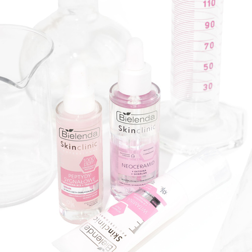 Bielenda Skin Clinic Professional Neoceramide Dual Booster Moisturizing and Regenerating Serum for Dry and Dehydrated Skin for Day and Night 45ml