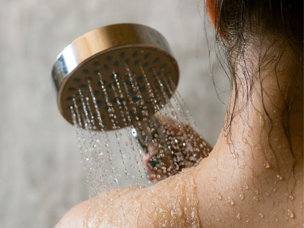 Bawa Hipoalergiczny Regenerujący Żel pod Prysznic z Ekstraktem z Pszenicy dla Skóry Wrażliwej 400ml