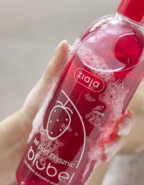 Ziaja Blubel Cranberry Strawberry Moisturizing Shower Gel 500ml