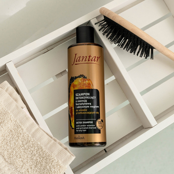 Jantar Detoksykujący Szampon z Esencją Bursztynową i Węglem dla Włosów Przetłuszczających Się 300ml